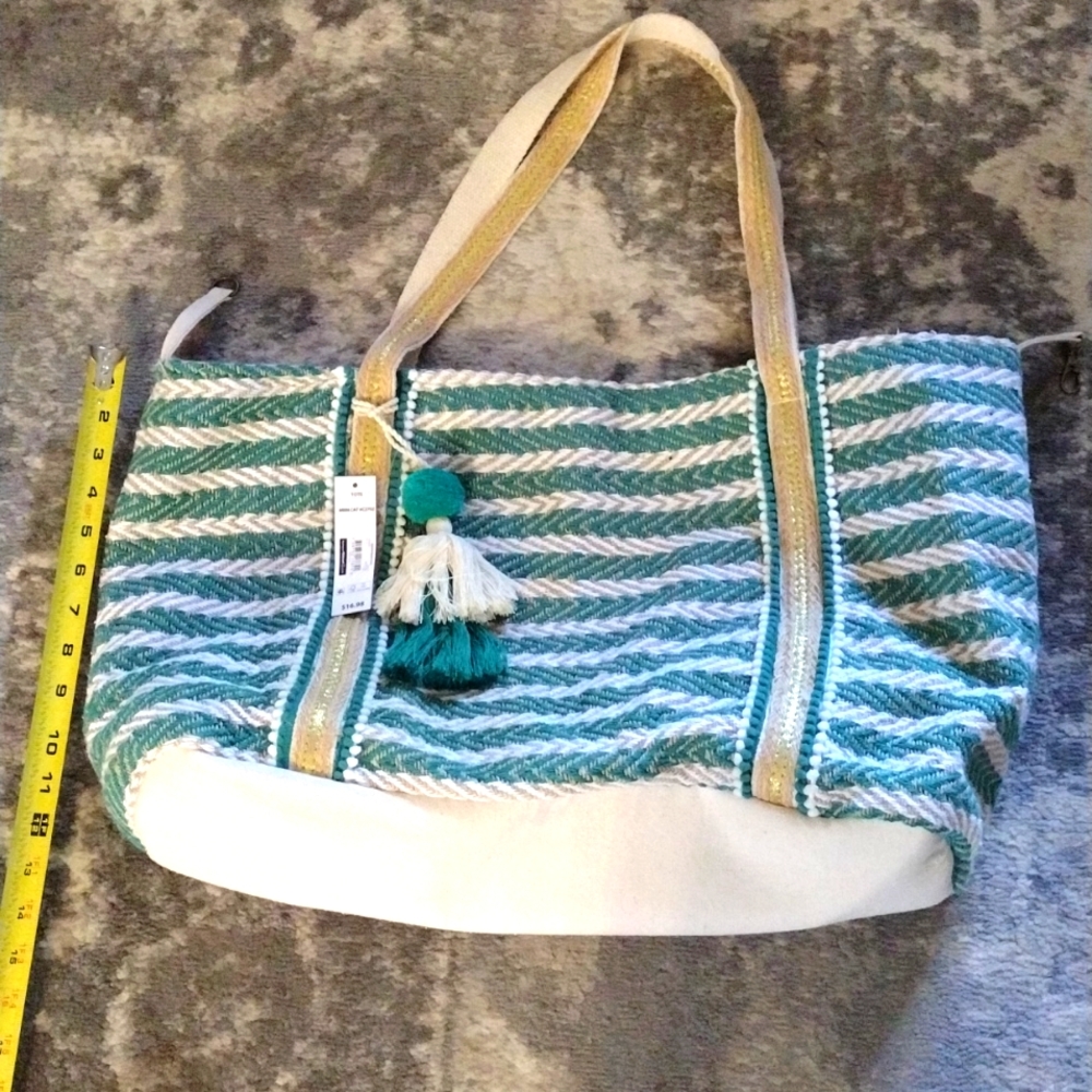 NWT Beach Tote. Green and Gold